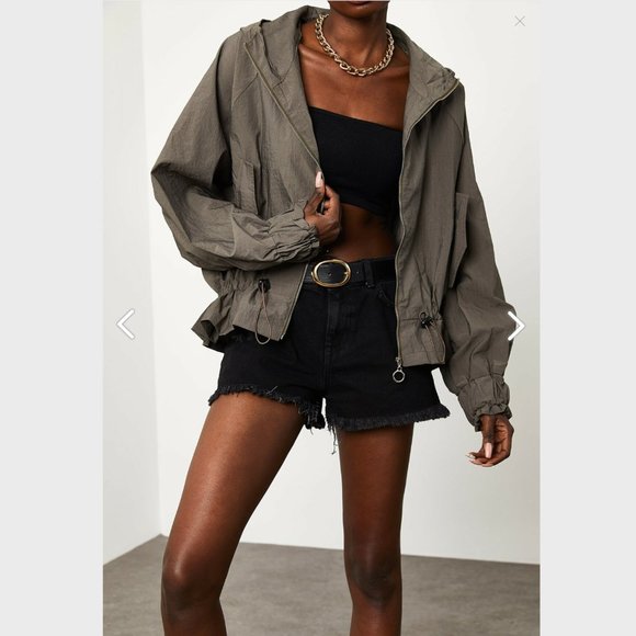 Gray Bat Raincoat with Drawstring Waist - Picture 2 of 12